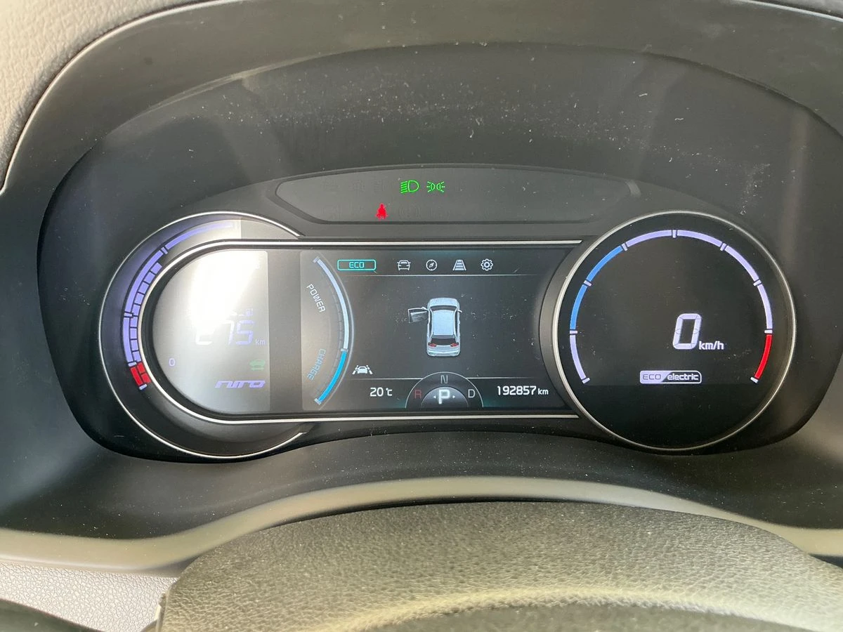 Kia Niro Очакван внос до 31.05.2026-64kWh, снимка 8 - Автомобили и джипове - 54554919