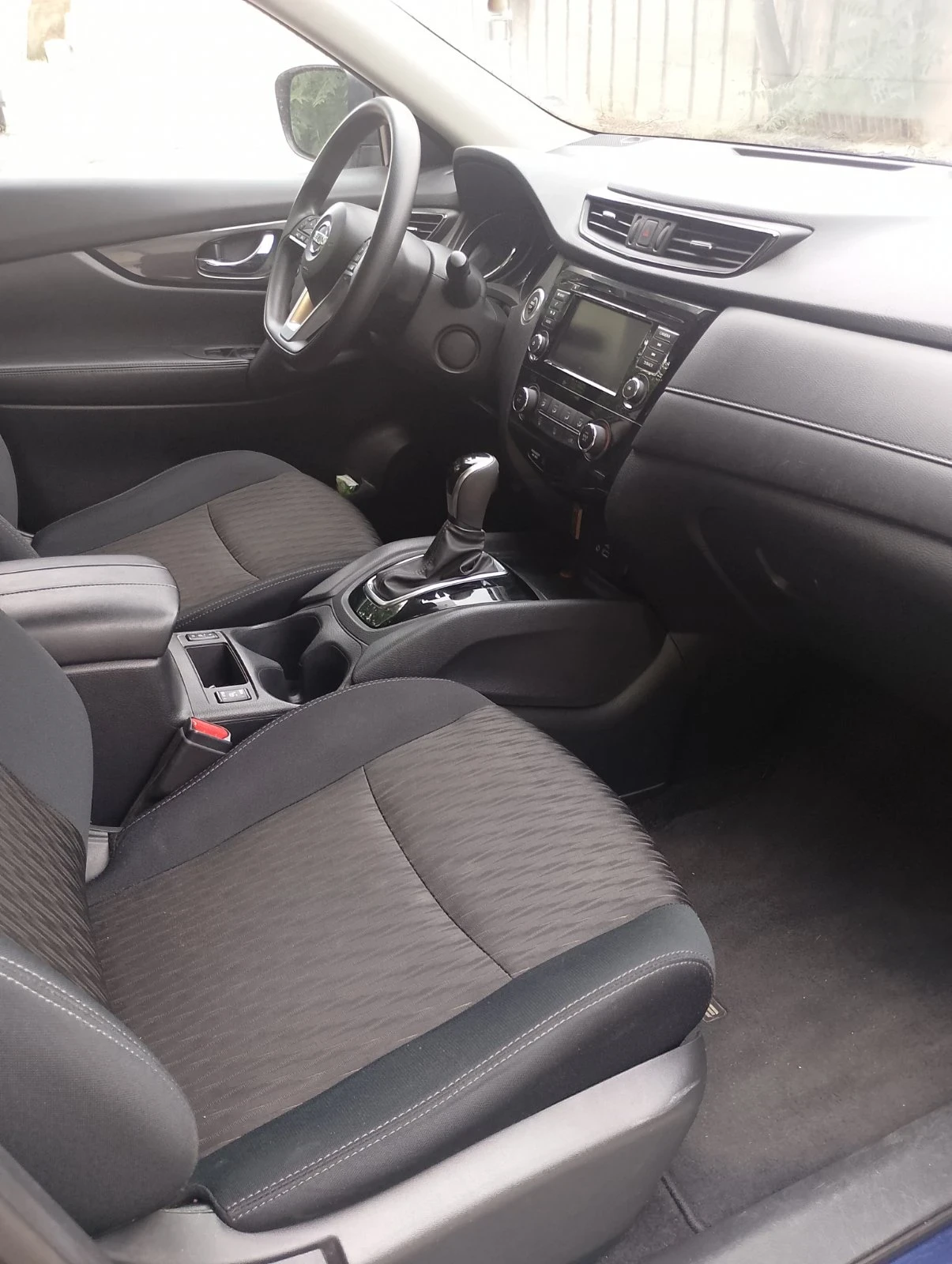 Nissan Rogue Газ/Бензин, 2.5 AWD, снимка 13 - Автомобили и джипове - 54946490