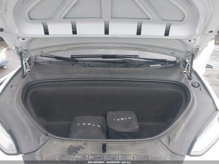 Tesla Model X Long Range Dual Motor All-Wheel Drive/Long Range P, снимка 10 - Автомобили и джипове - 55104206