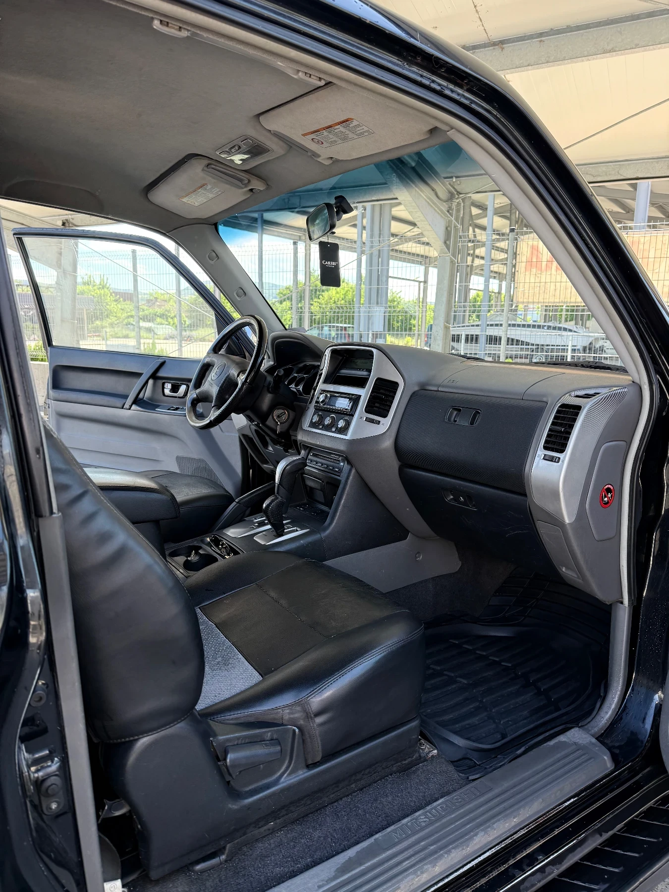 Mitsubishi Pajero, снимка 6 - Автомобили и джипове - 55382824