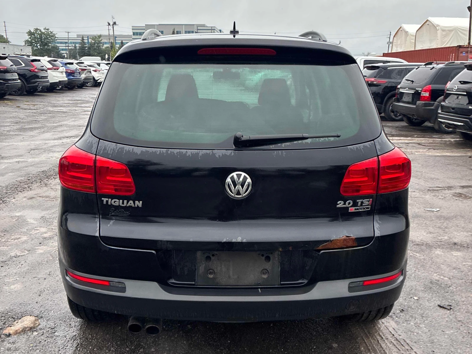 VW Tiguan * 4MOTION 4dr Auto* АВТОКРЕДИТ* , снимка 4 - Автомобили и джипове - 56040775