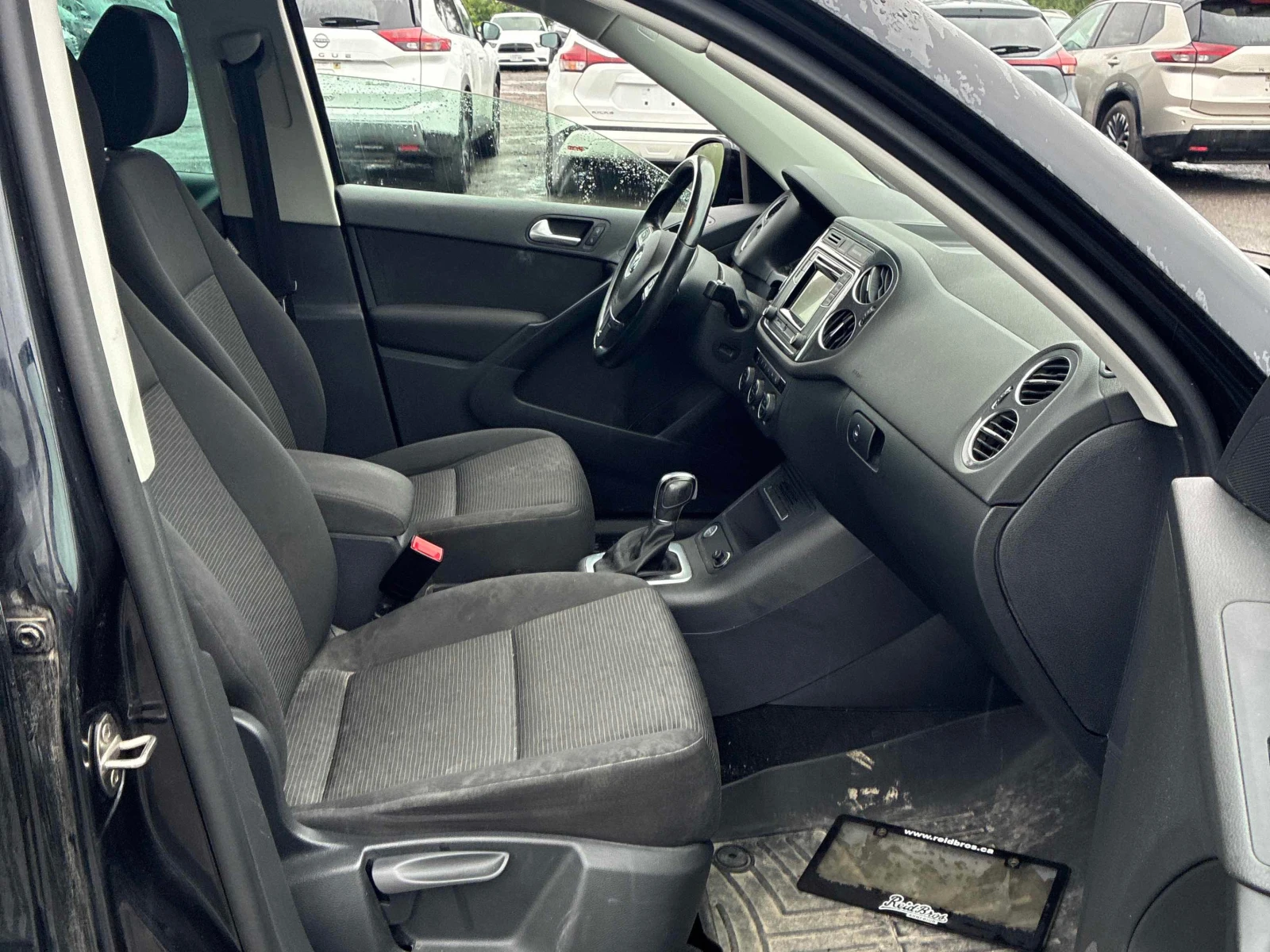 VW Tiguan * 4MOTION 4dr Auto* АВТОКРЕДИТ* , снимка 17 - Автомобили и джипове - 56040775