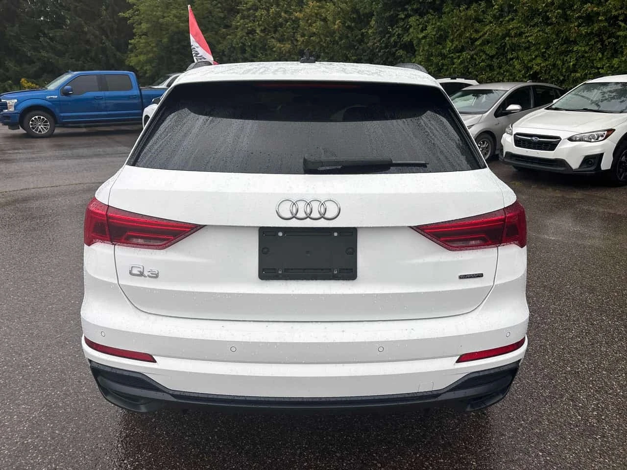 Audi Q3 * Technik * CARFAX * БЕЗ ПЪРВОНАЧАЛНА ВНОСКА, снимка 4 - Автомобили и джипове - 56320685
