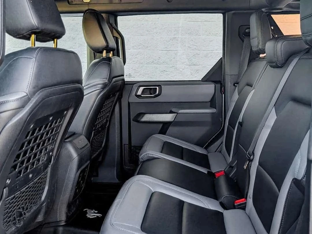 Ford Bronco, снимка 11 - Автомобили и джипове - 56734227