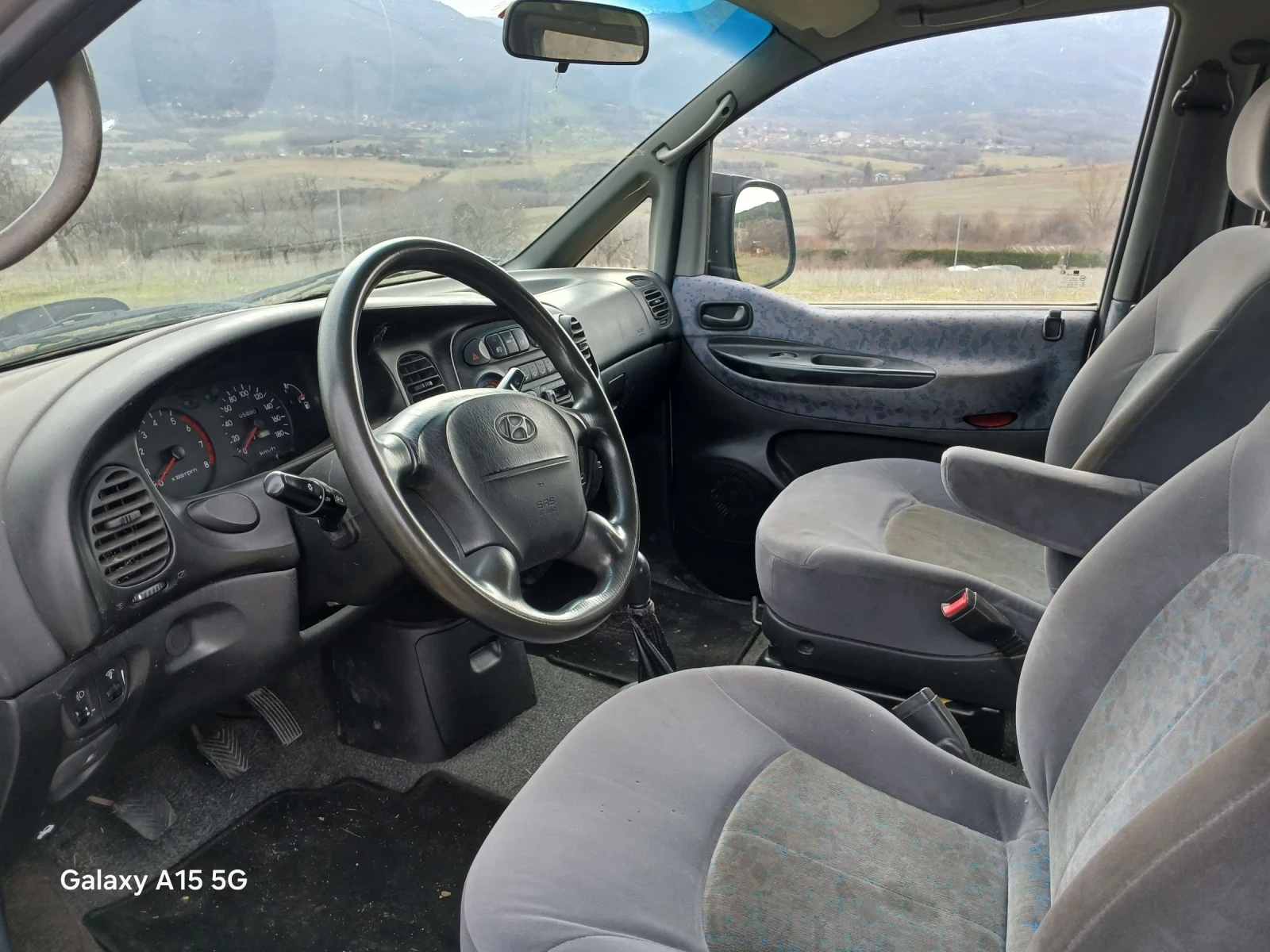 Hyundai Starex 2.4 бензин 4х4 - изображение 7