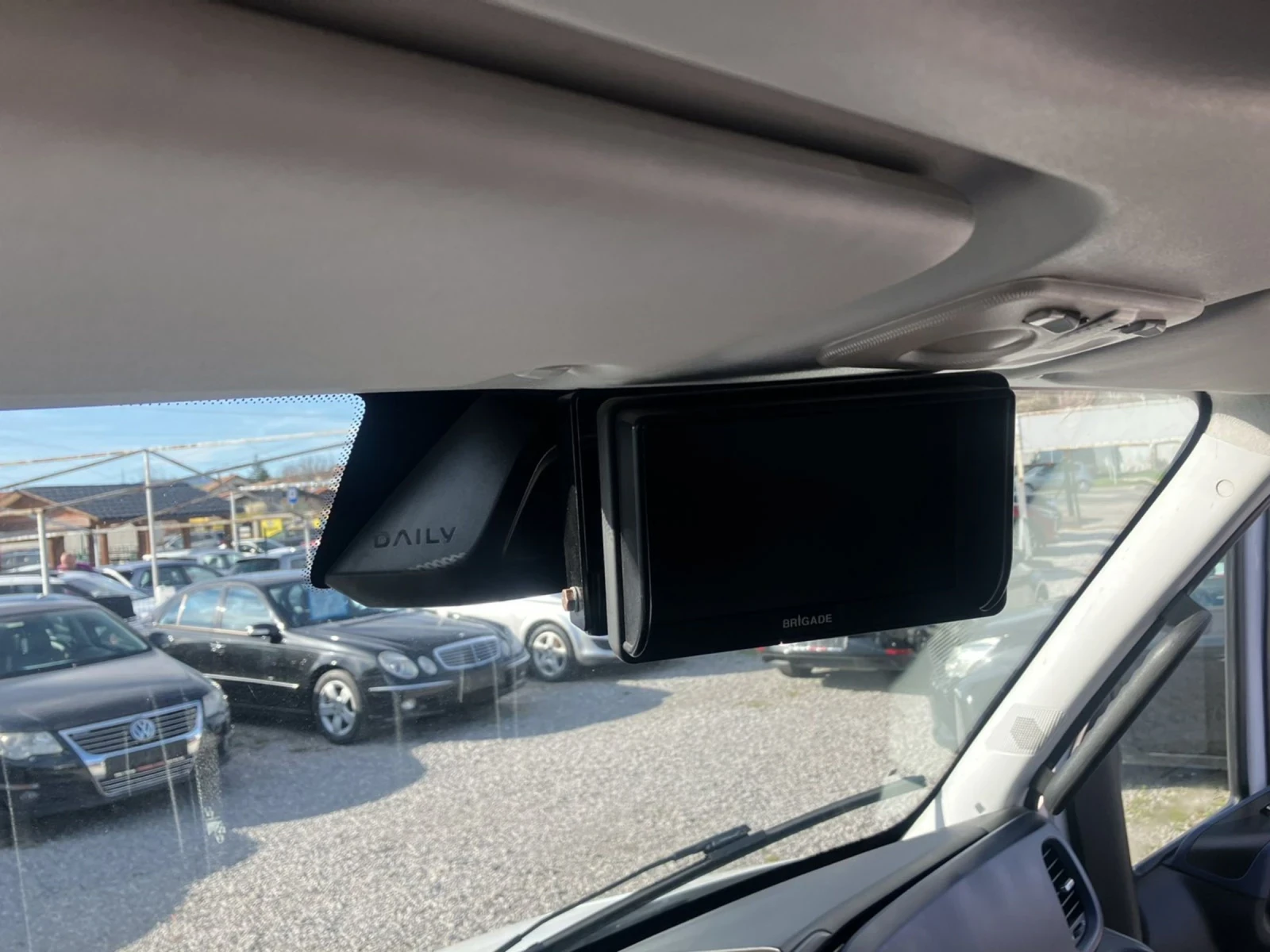 Iveco Daily, снимка 7 - Бусове и автобуси - 54114646