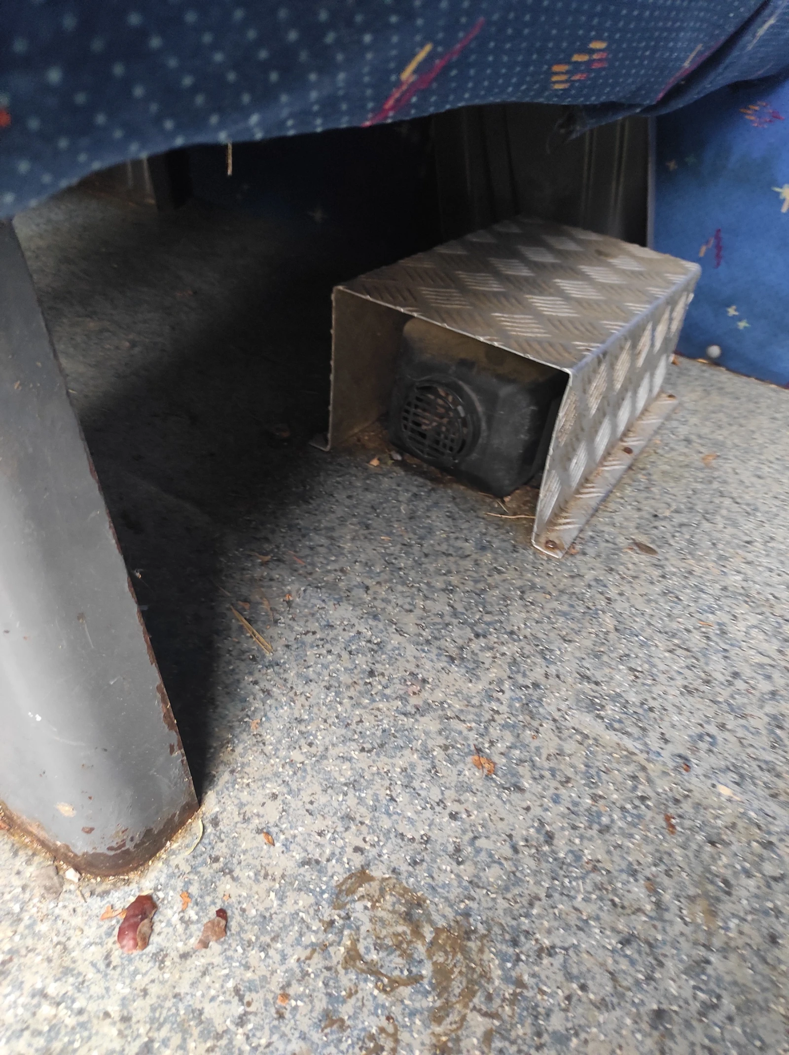 Mercedes-Benz Sprinter 22+ 1, снимка 10 - Бусове и автобуси - 56621834