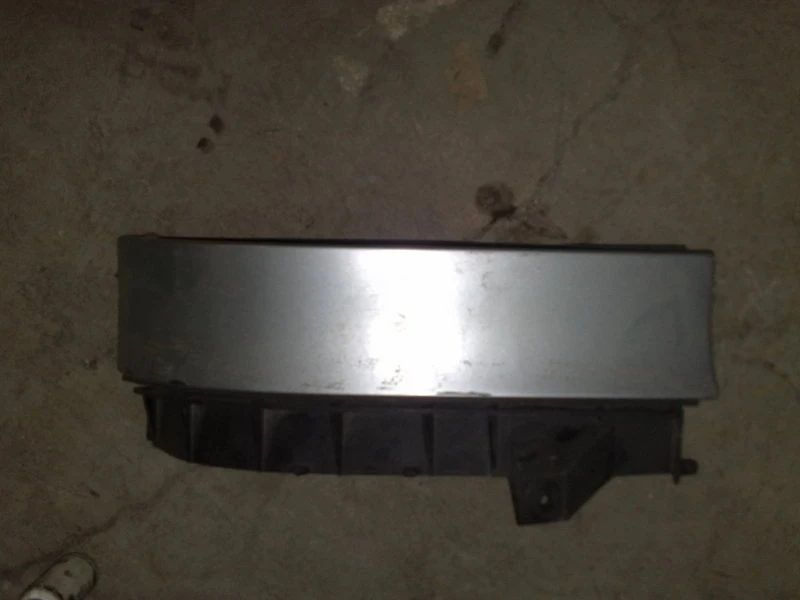 Лайсна под стоп за Ауди А3 98г. (лява сива)