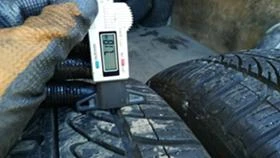 Гуми Зимни 225/40R18, снимка 3