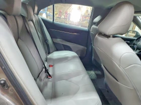 Toyota Camry 2.5l Xle, снимка 10