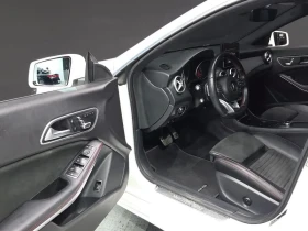 Mercedes-Benz CLA 220 Amg Line, снимка 10