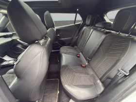 Peugeot 2008 GT 1.2 PureTech 130 EAT8 EURO 6.4, снимка 12