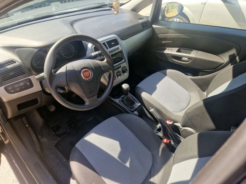 Fiat Punto, снимка 3 - Автомобили и джипове - 46727213