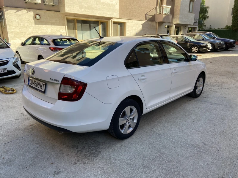 Skoda Rapid 1.0 БГ, снимка 5 - Автомобили и джипове - 47525800