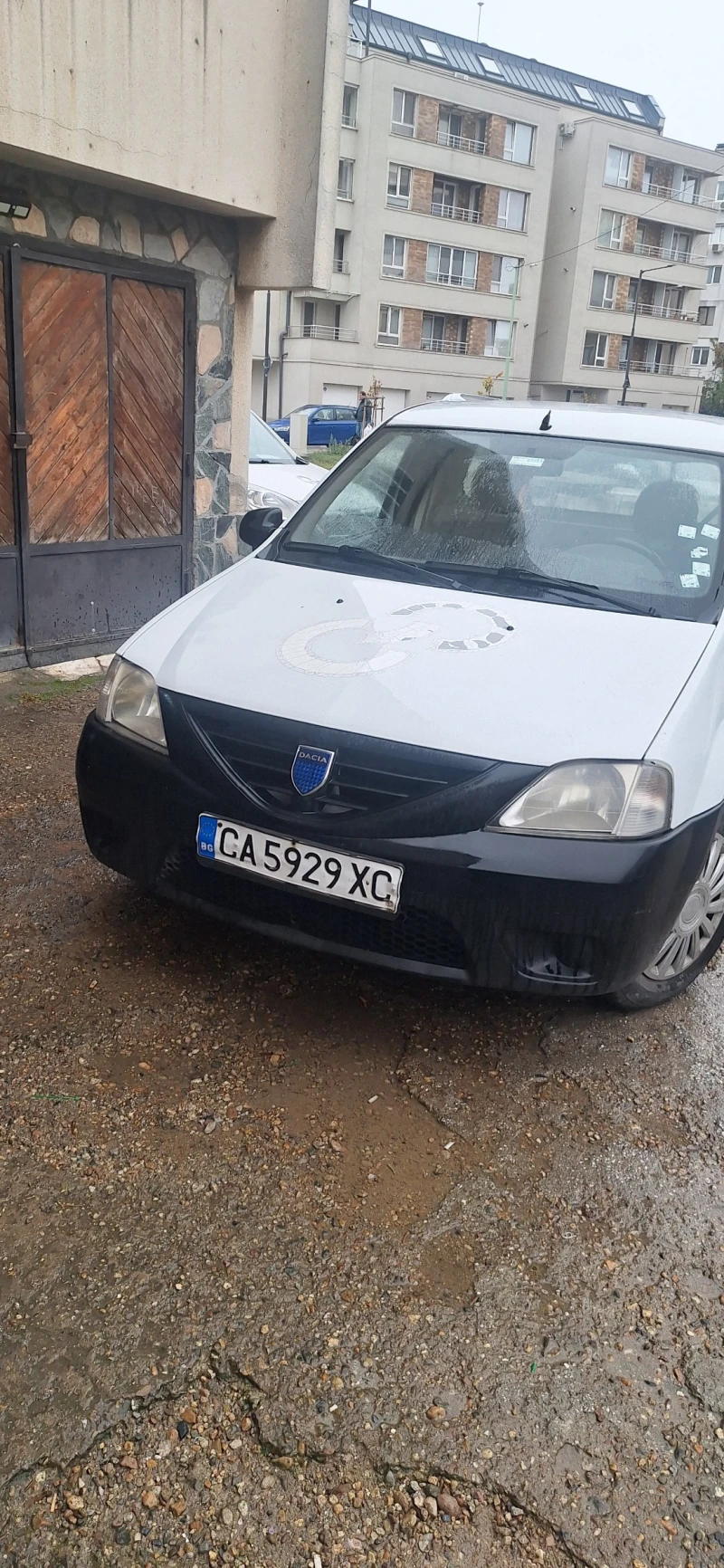 Dacia Logan, снимка 1 - Автомобили и джипове - 47980069