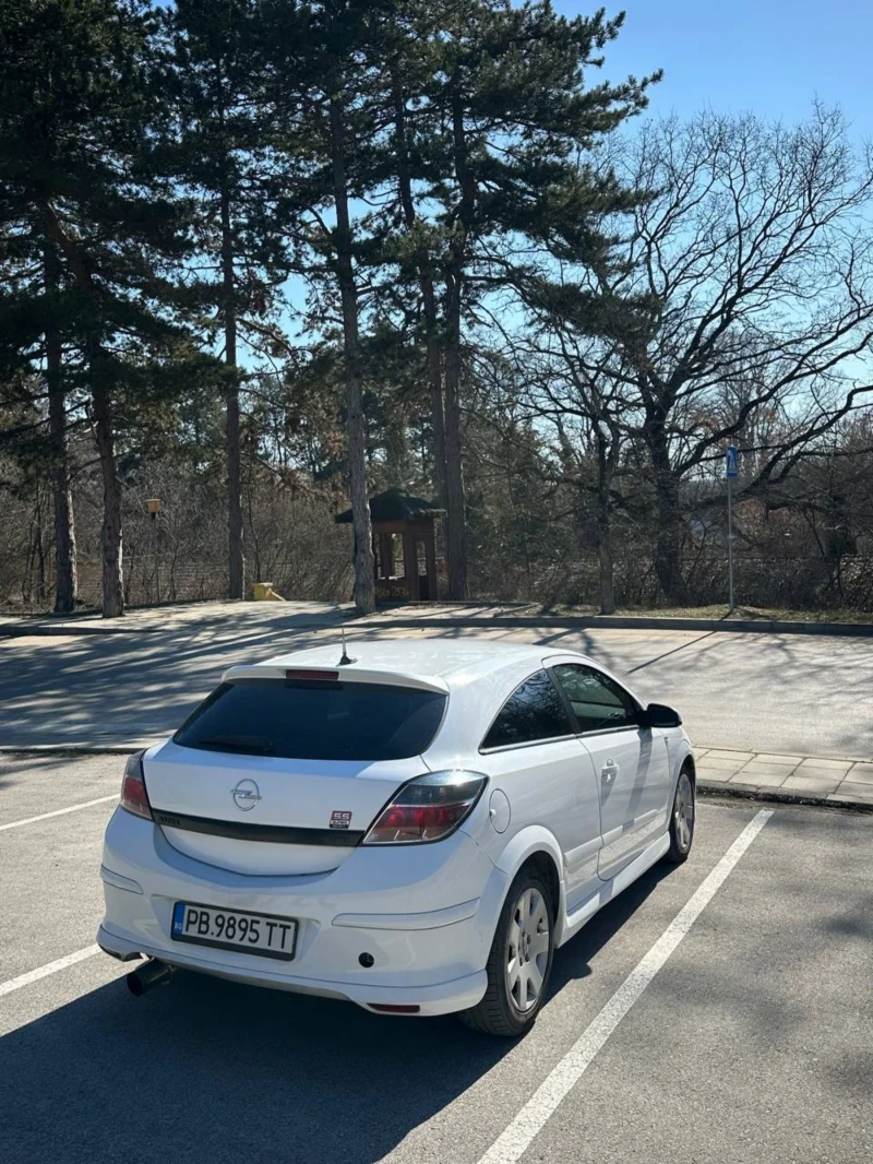 Opel Astra GTC 1.9cdti+ , снимка 6 - Автомобили и джипове - 49099373