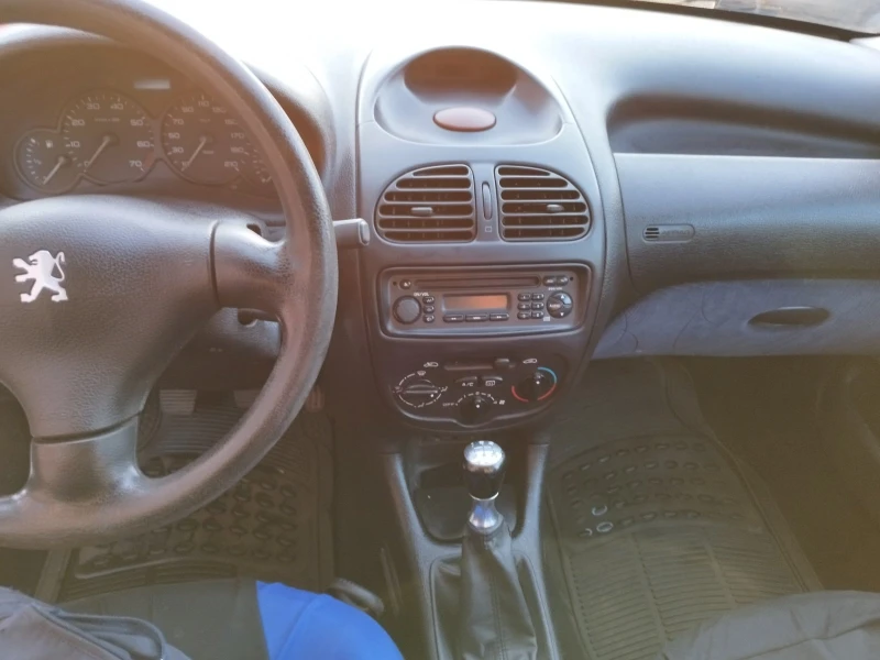 Peugeot 206, снимка 9 - Автомобили и джипове - 52383690