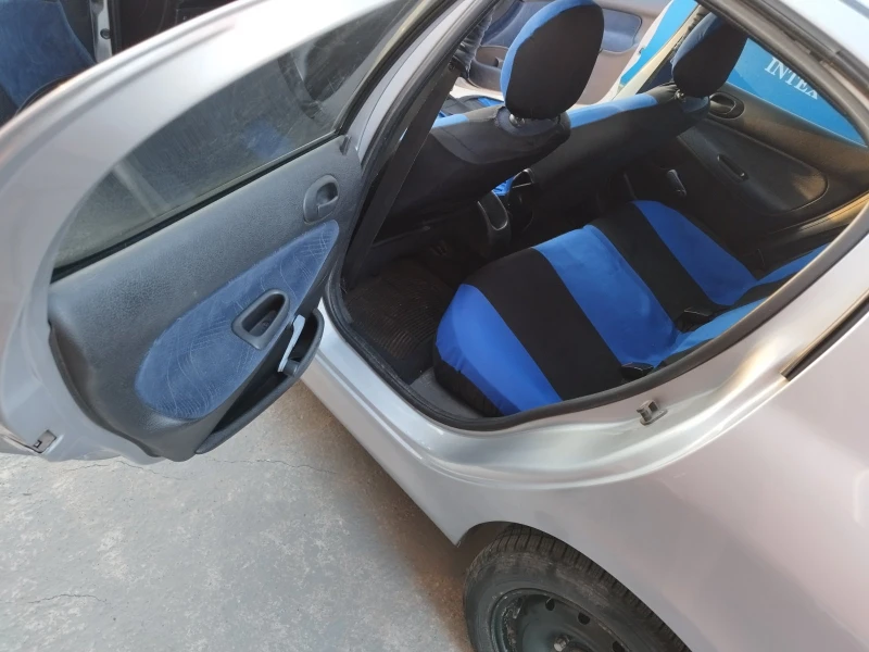 Peugeot 206, снимка 6 - Автомобили и джипове - 52383690