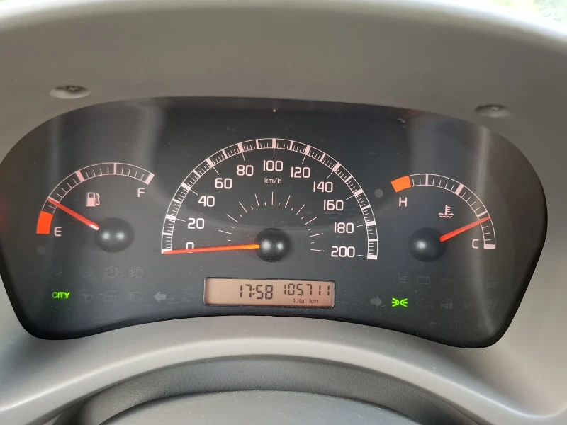 Fiat Panda 1.2i* (60кс)* * 105 000км* * HОВ ВНОС* * , снимка 17 - Автомобили и джипове - 51736938