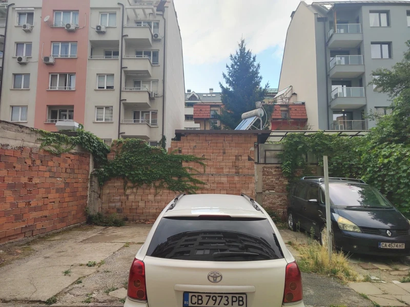 Toyota Avensis, снимка 10 - Автомобили и джипове - 52500176