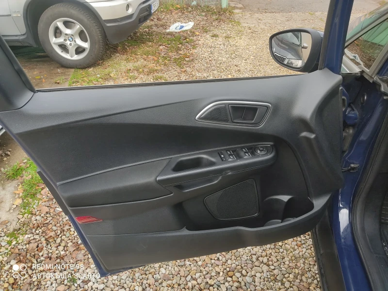 Ford B-Max Trend N 1.5td/95kc, 04/2016г., снимка 13 - Автомобили и джипове - 52235578