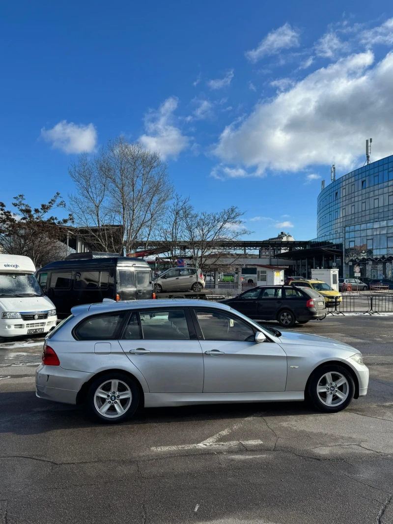 BMW 318, снимка 3 - Автомобили и джипове - 53075812