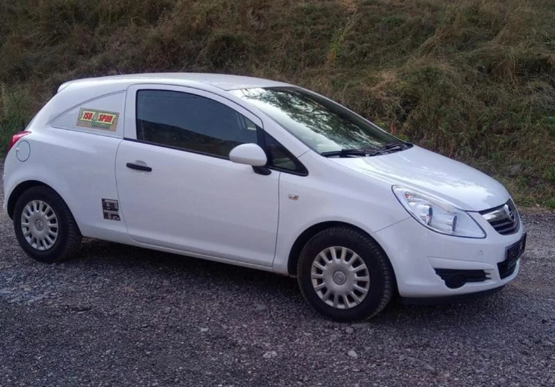 Opel Corsa 1.3 CDTI, снимка 4 - Автомобили и джипове - 27046535