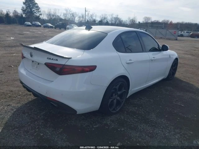 Alfa Romeo Giulia Ti Sport 280 *   *  | Mobile.bg   4