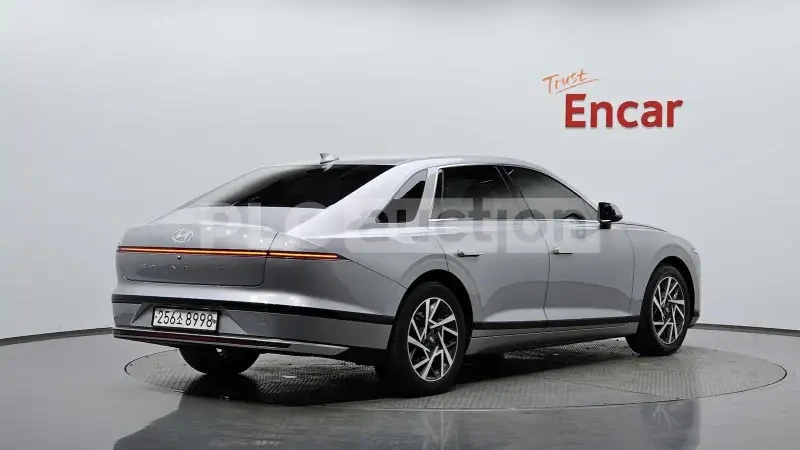 Hyundai Grandeur, снимка 2 - Автомобили и джипове - 55036793