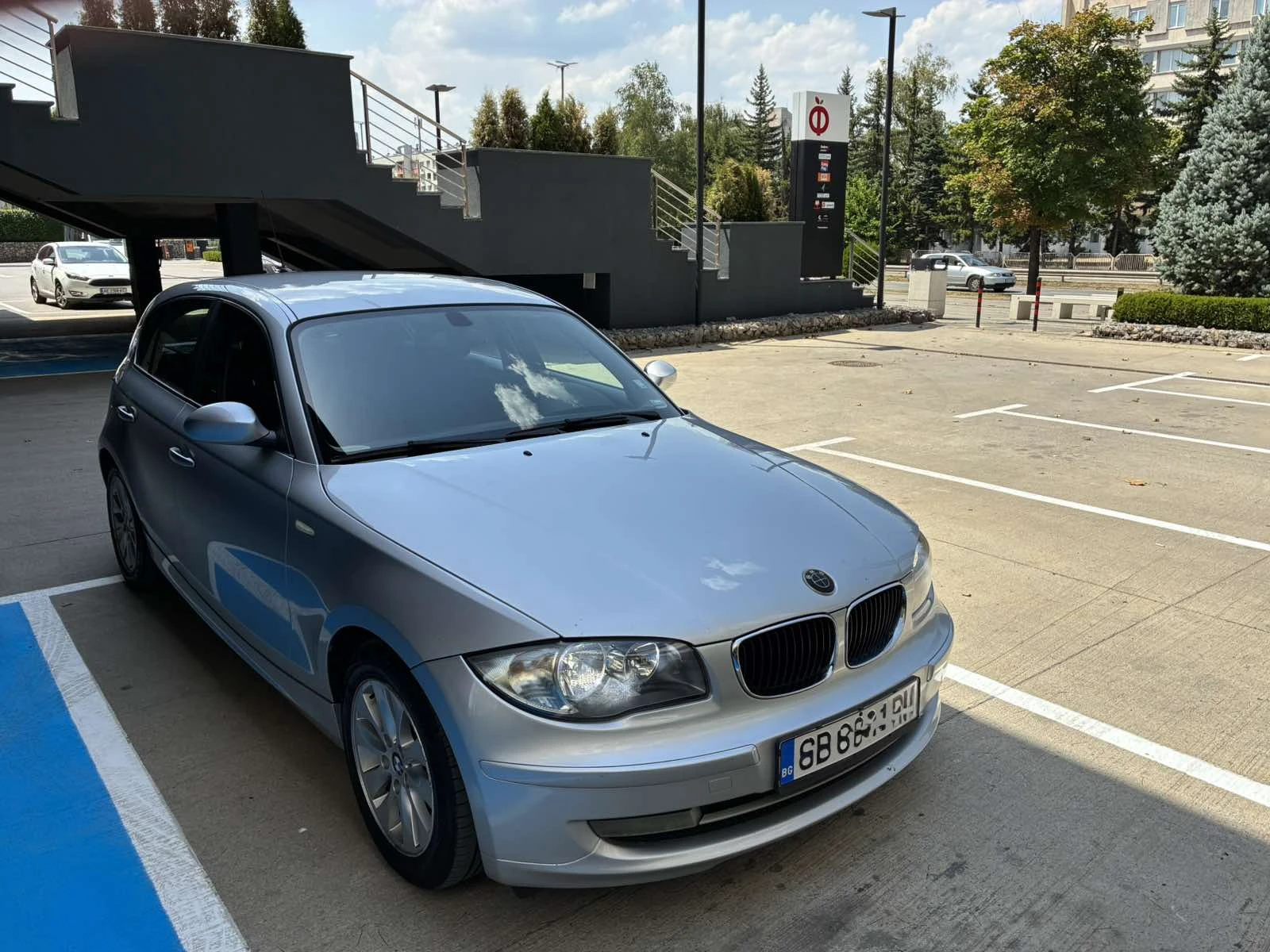 BMW 120, снимка 1