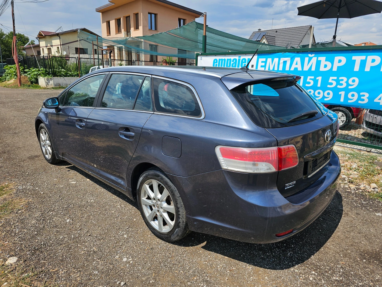 Toyota Avensis 2.2d4d 150кс Euro5 - изображение 10