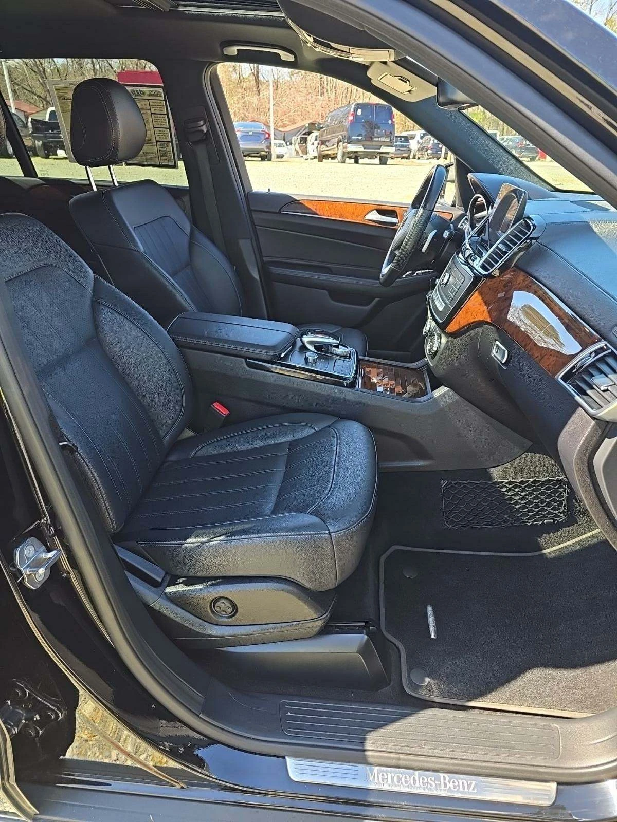 Mercedes-Benz GLS 450 4MATIC - изображение 8