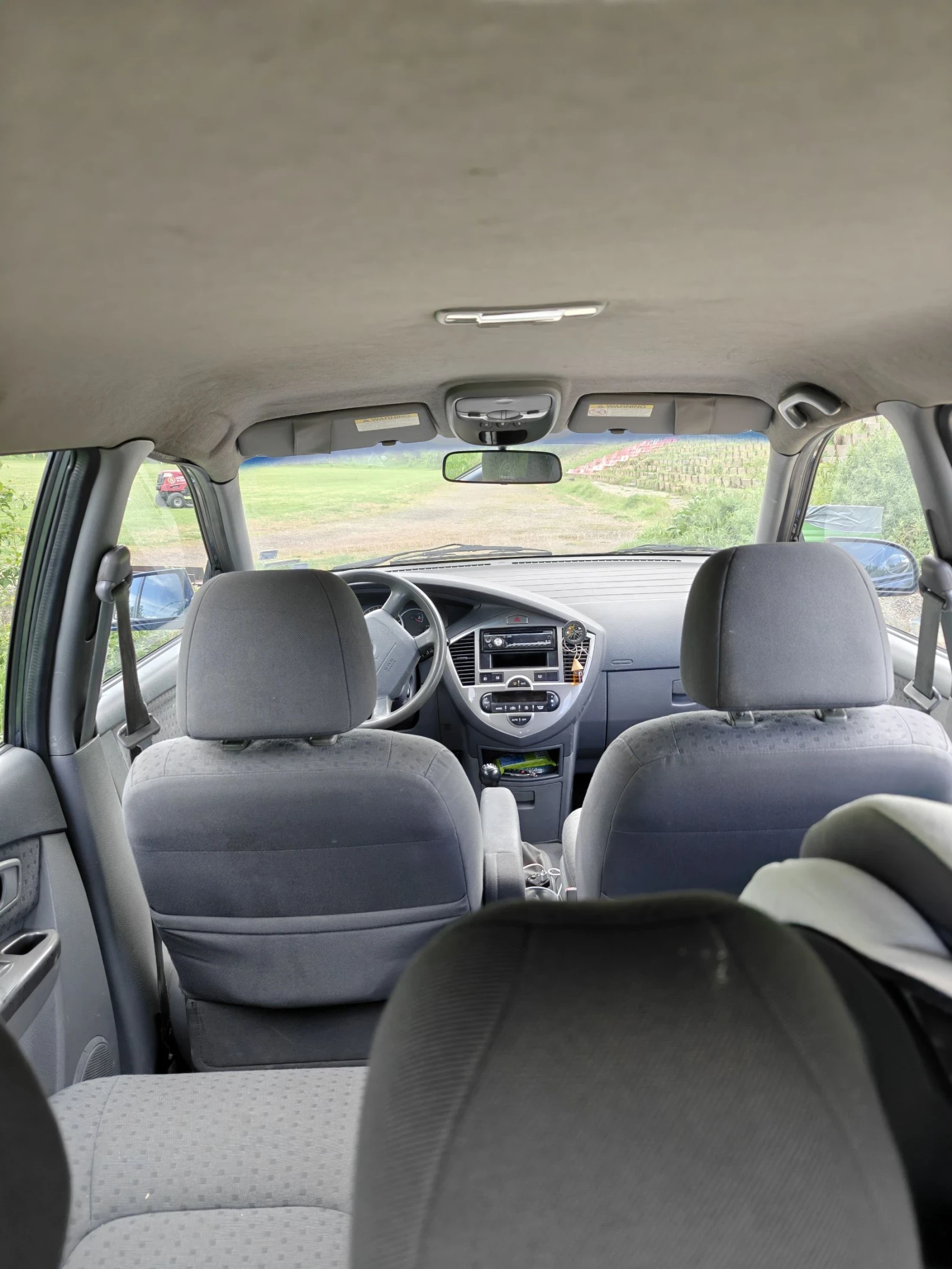 Kia Carens 1.6 газ  - изображение 9