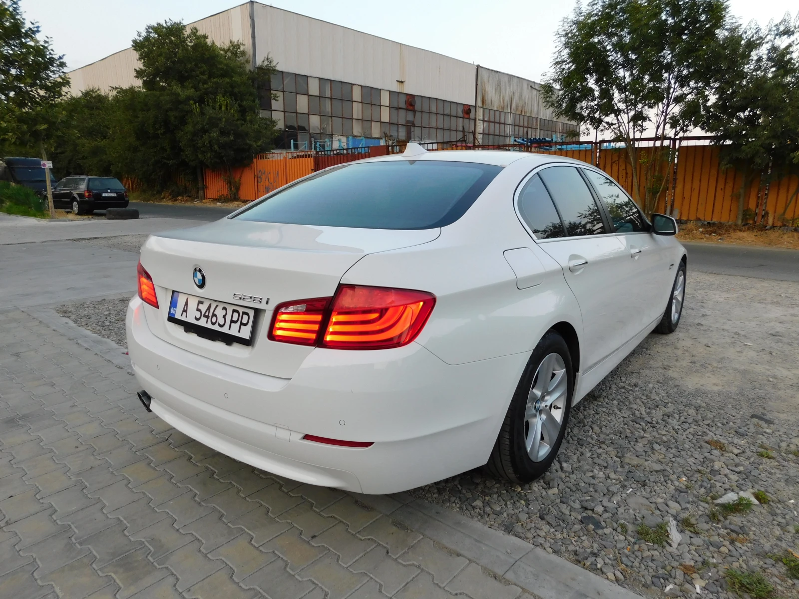 BMW 530 528i US 3.0L 258К.С. - изображение 8