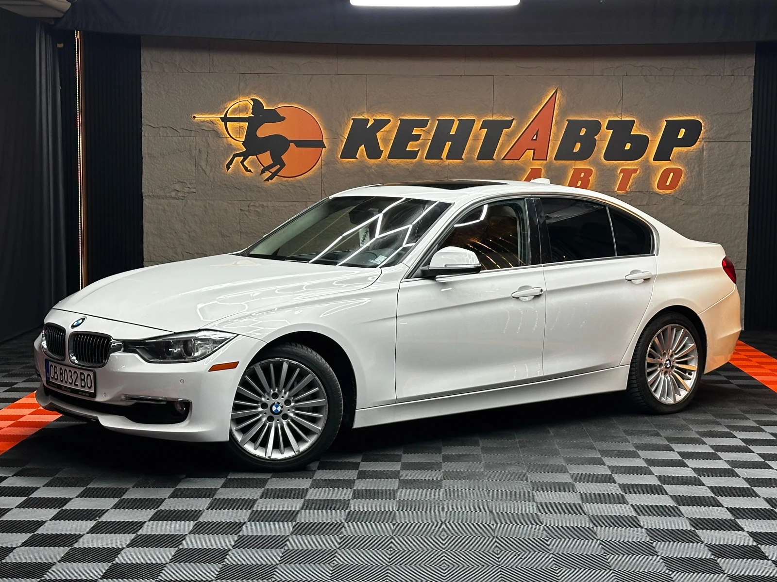 BMW 335 3.0i 306 к.с./ГАРАНЦИЯ/БАРТЕР/ЛИЗИНГ/КОМЕНТАР