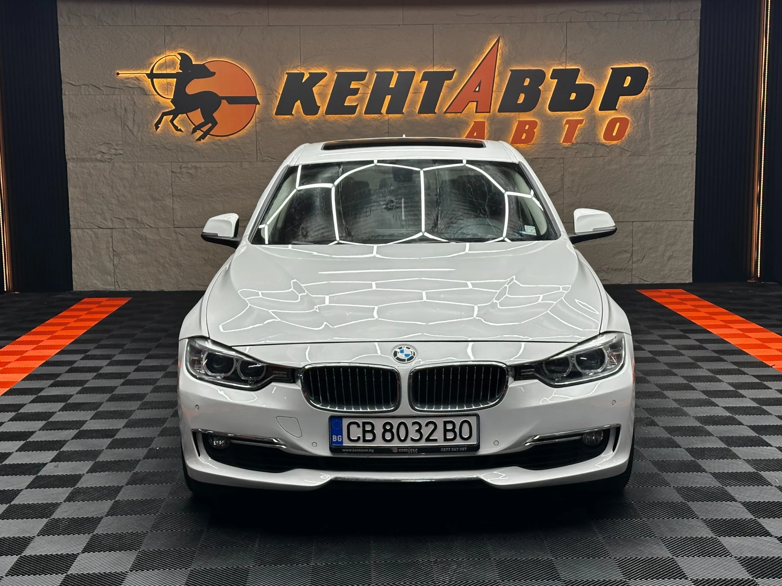 BMW 335 3.0i 306 к.с./ГАРАНЦИЯ/БАРТЕР/ЛИЗИНГ/КОМЕНТАР, снимка 2 - Автомобили и джипове - 51699085