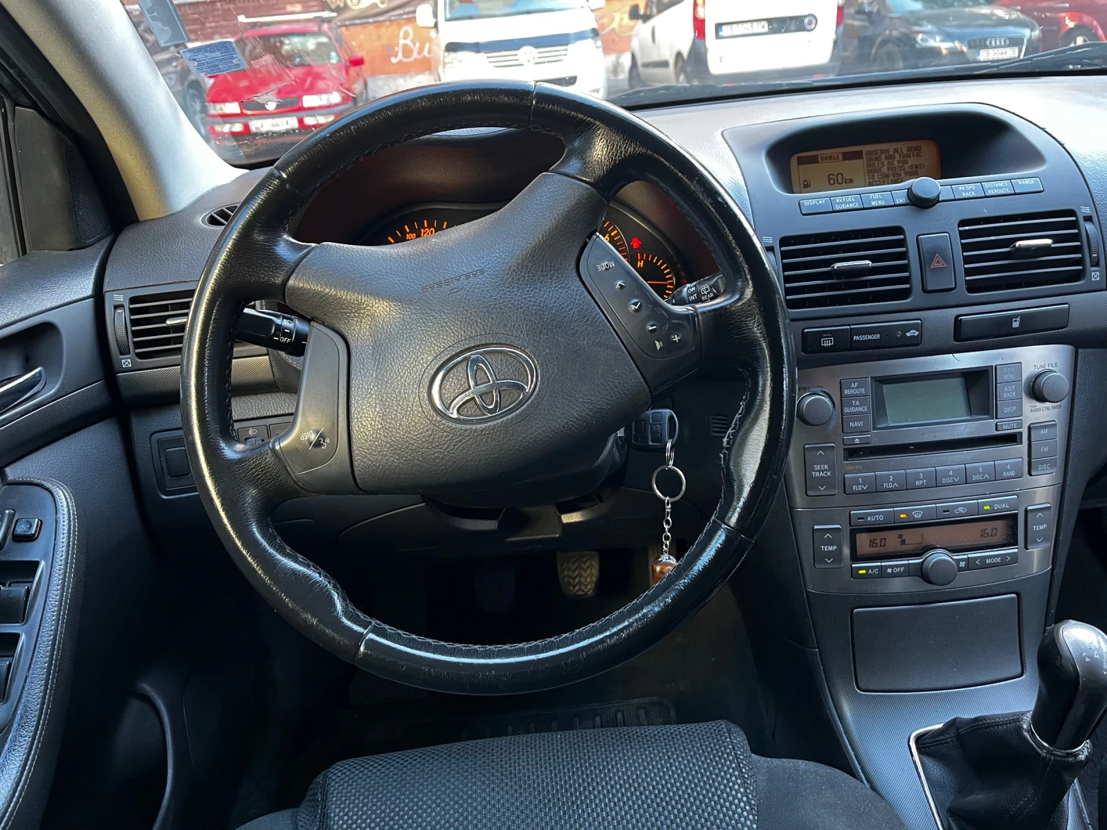 Toyota Avensis  - изображение 2