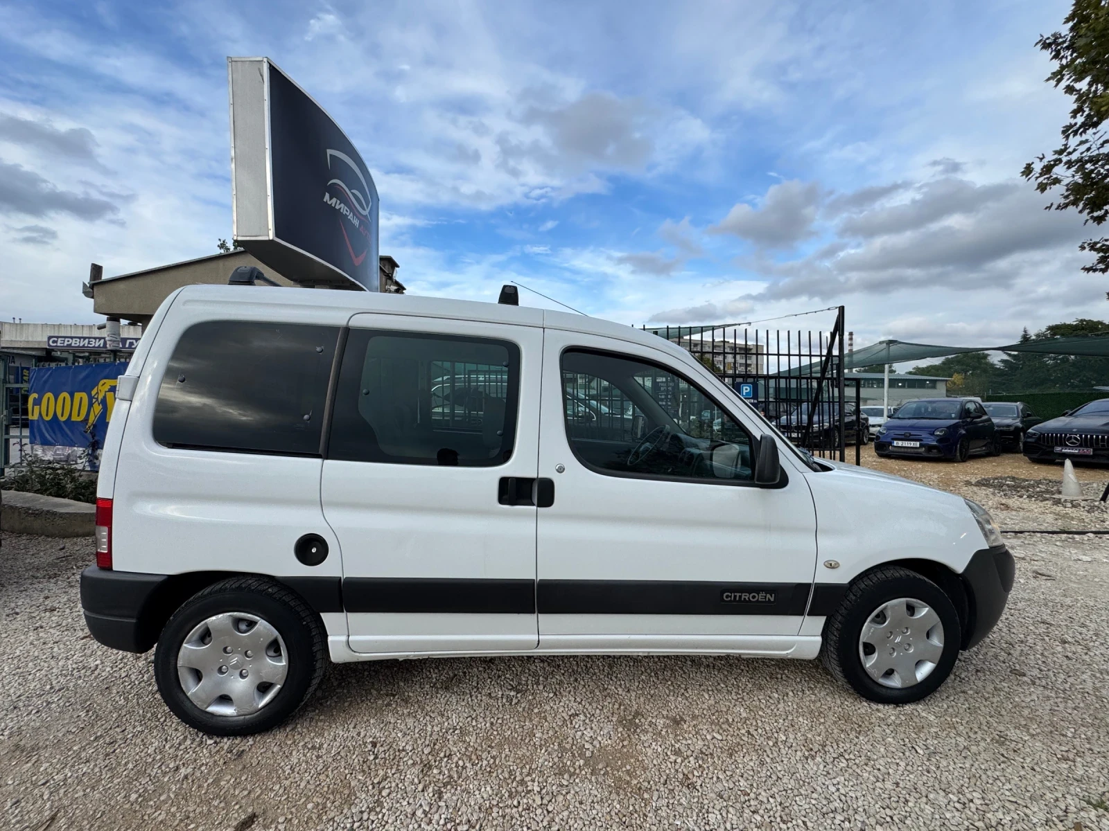Citroen Berlingo 7-места* Обслужен* Сервизна история - изображение 8
