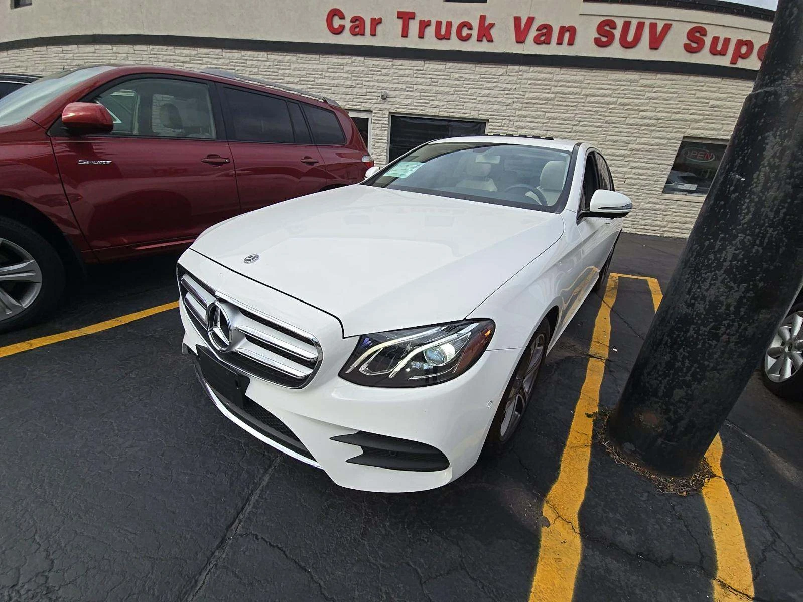 Mercedes-Benz E 300 4Matic | Mobile.bg   1