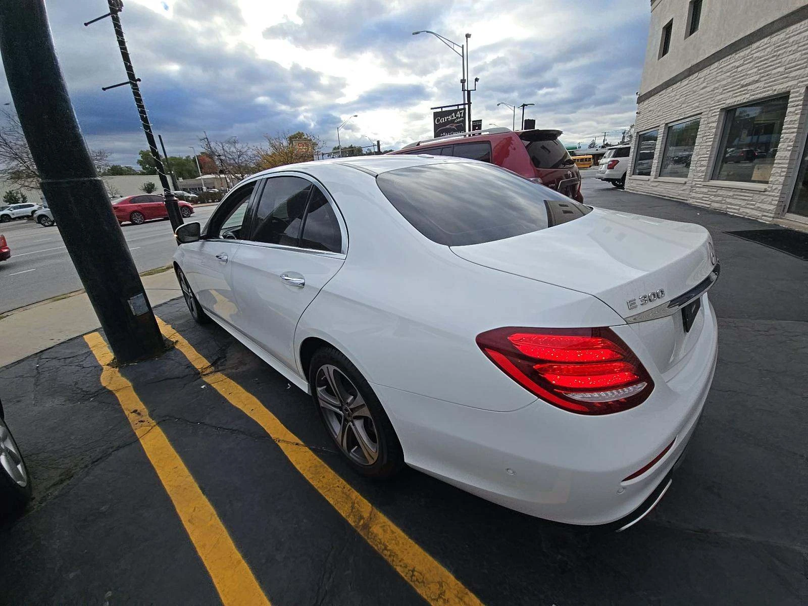 Mercedes-Benz E 300 4Matic | Mobile.bg   3