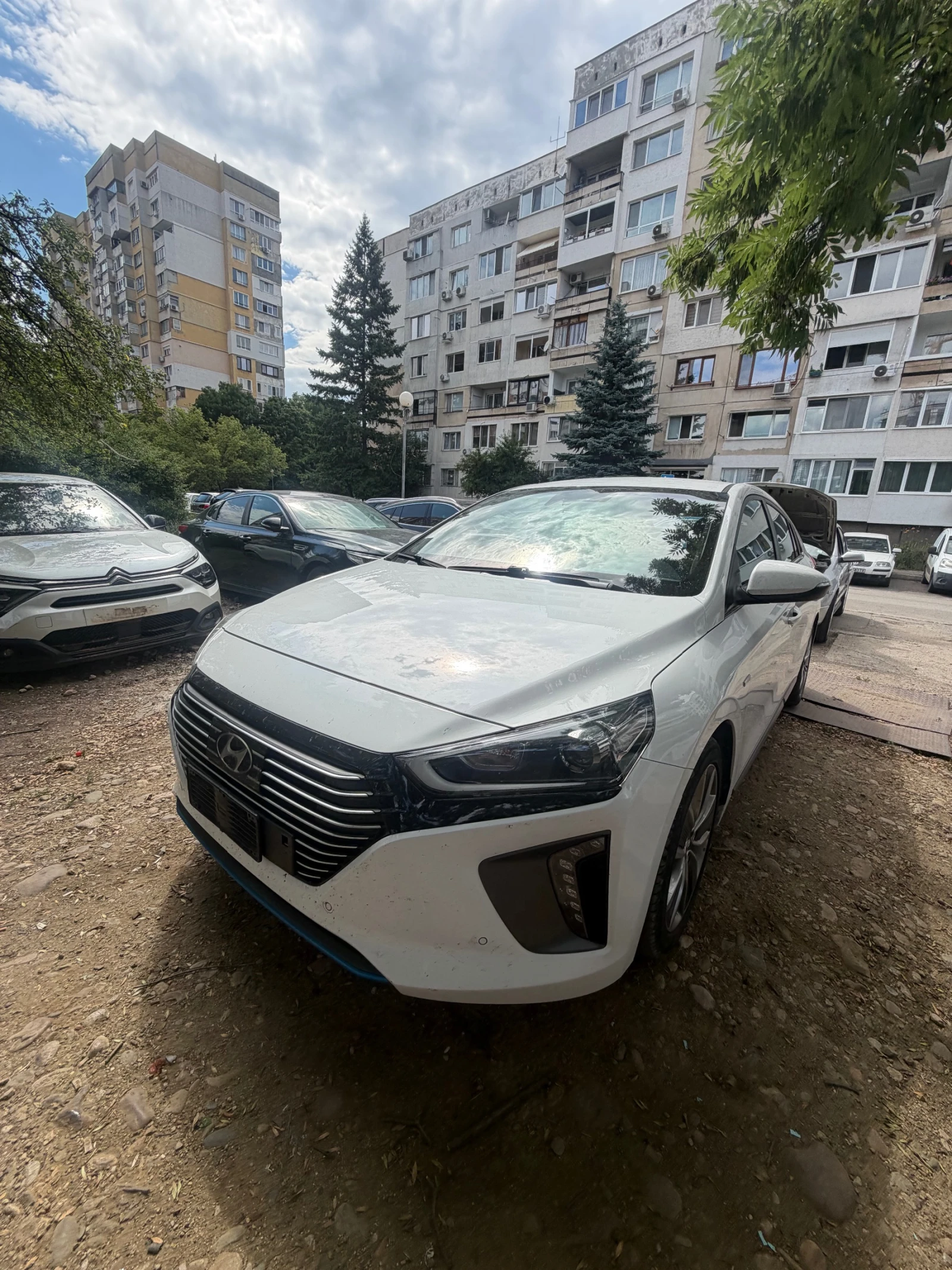 Hyundai Ioniq 1.6GDI 16V HYBRID  | Mobile.bg � ����������� 11