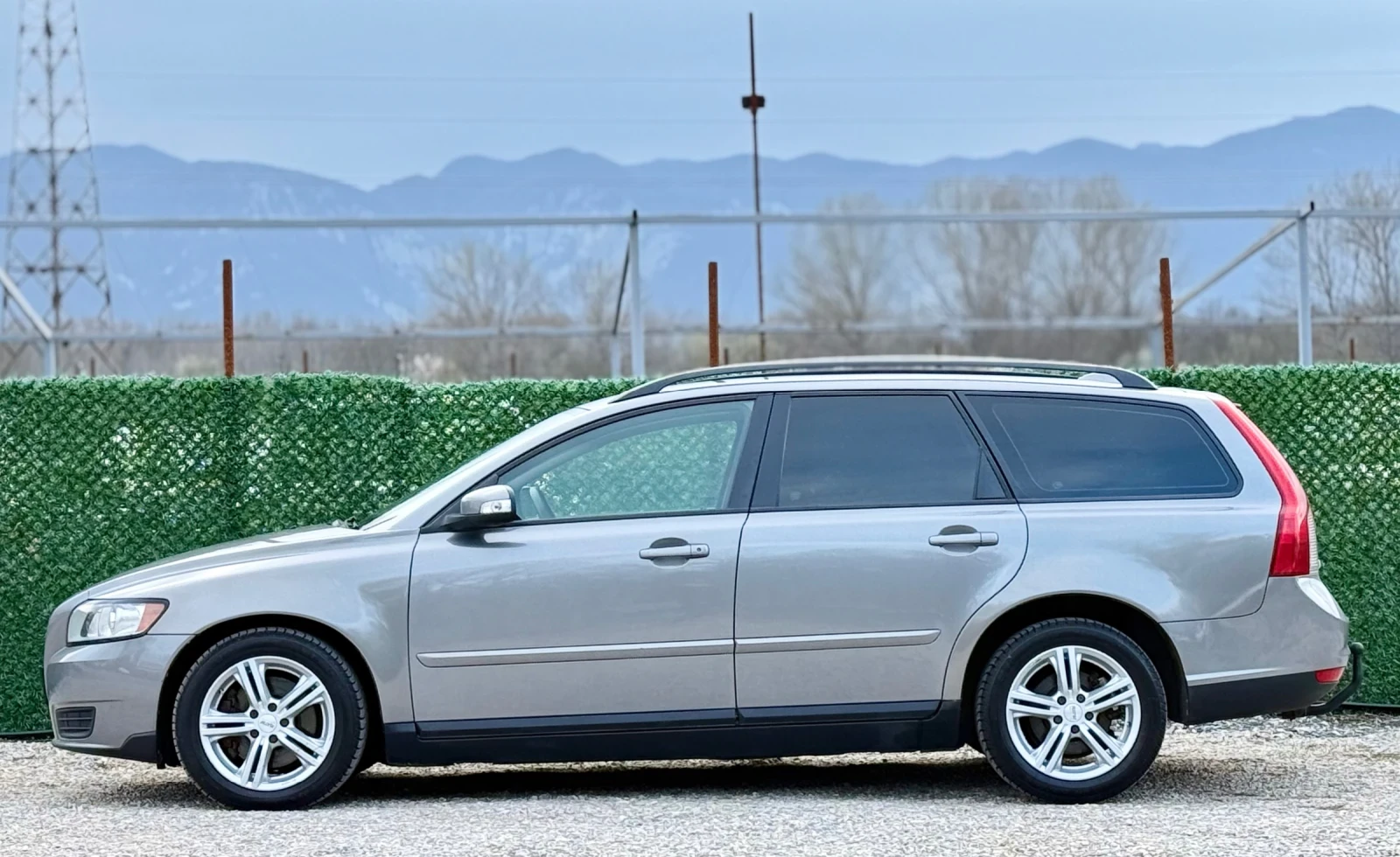 Volvo V50 2.0HDi 136hp//FACELIFT, снимка 4 - Автомобили и джипове - 54045861