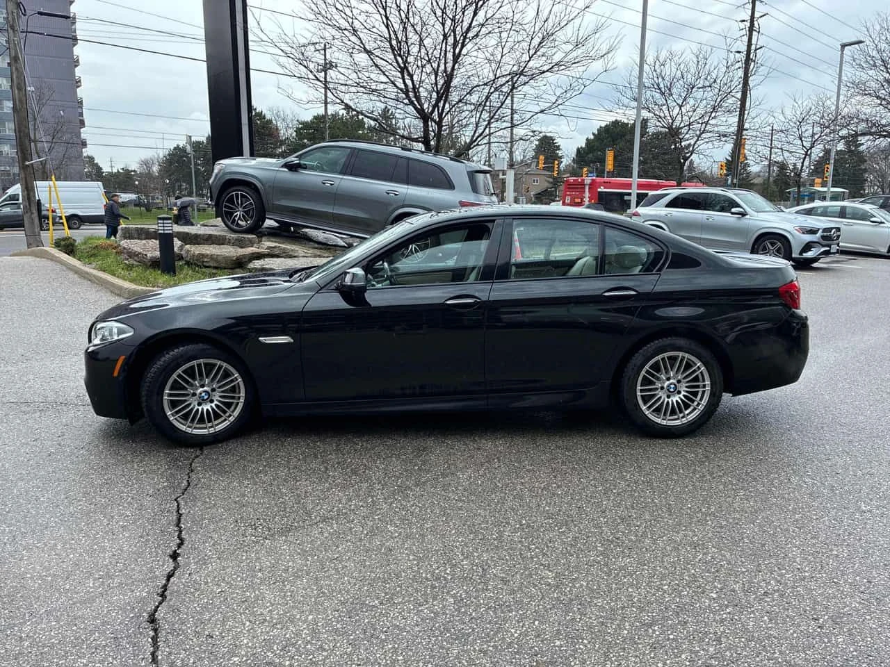 BMW 535 * 535i xDrive * CARFAX * ЦЕНА ДО БГ, снимка 3 - Автомобили и джипове - 54239487