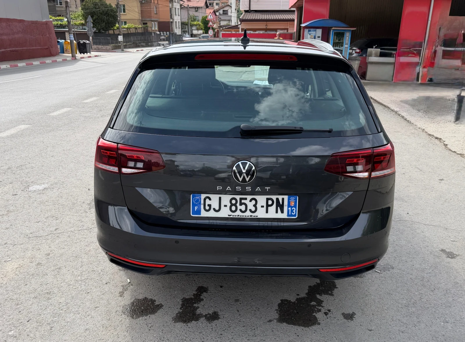 VW Passat 2022фейслифт 2.0tdi DSG7 обслужен, снимка 4 - Автомобили и джипове - 54366392