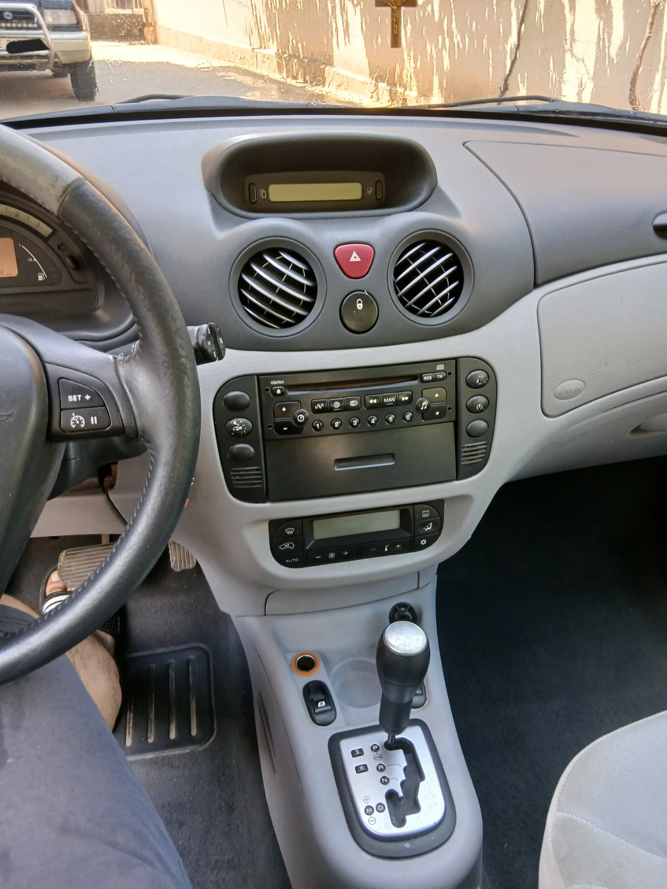 Citroen C3, снимка 6 - Автомобили и джипове - 54770943