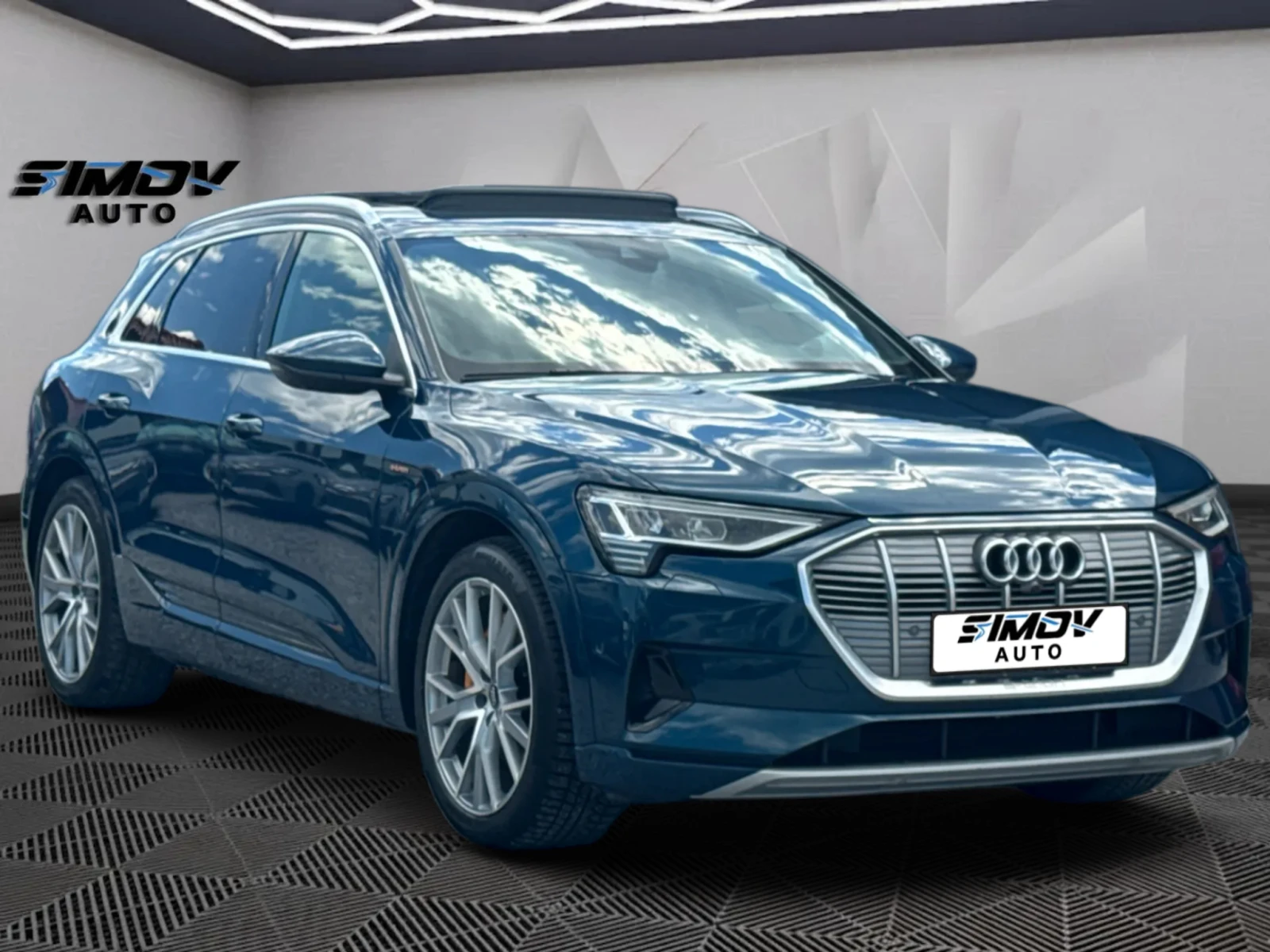 Audi E-Tron 55 S-LINE 95KWH 408КС. B&O ПАНОРАМА КОЖА ПОДГРЕВ