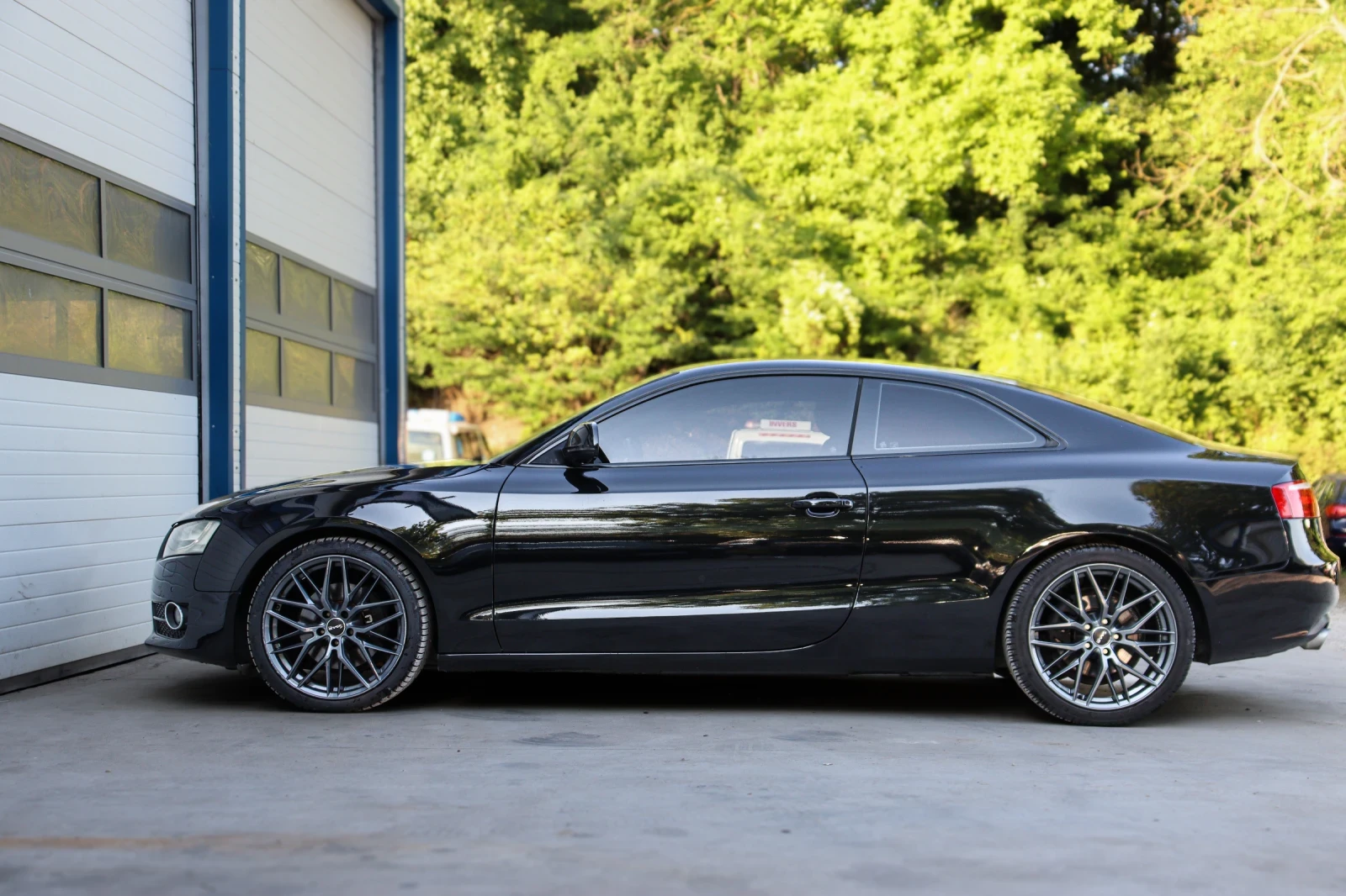 Audi A5 3.0TDIQuattroB&OS-Line19 Keyless, снимка 8 - Автомобили и джипове - 55094009