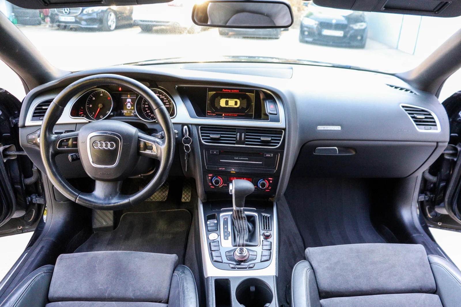 Audi A5 3.0TDIQuattroB&OS-Line19 Keyless, снимка 10 - Автомобили и джипове - 55094009