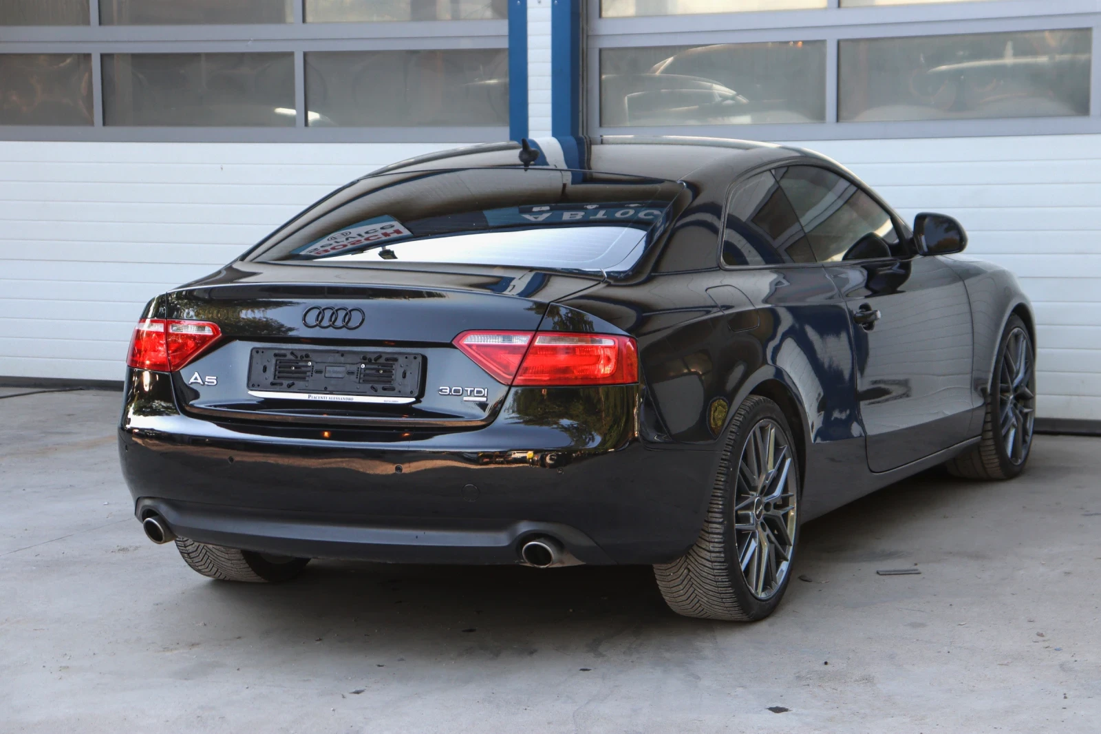 Audi A5 3.0TDIQuattroB&OS-Line19 Keyless, снимка 5 - Автомобили и джипове - 55094009