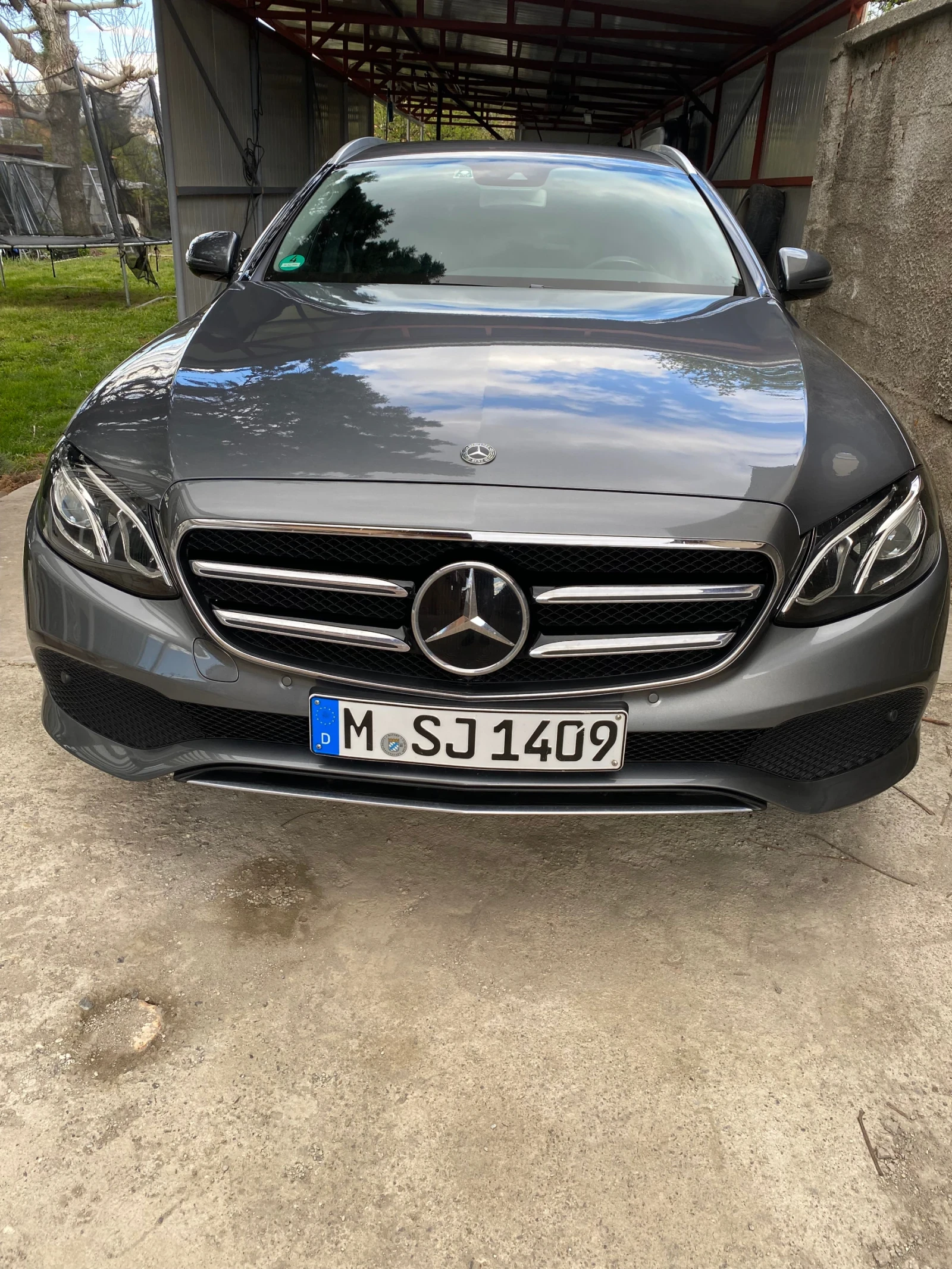 Mercedes-Benz E 300 E300DE Plug in hybrid, снимка 2 - Автомобили и джипове - 55697835